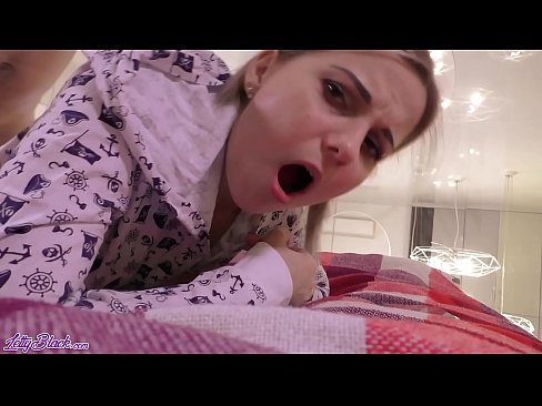 ❤️ Seksi mama guta i pregistyle seks - sperma izbliza ️ Analni video kod nas ☑